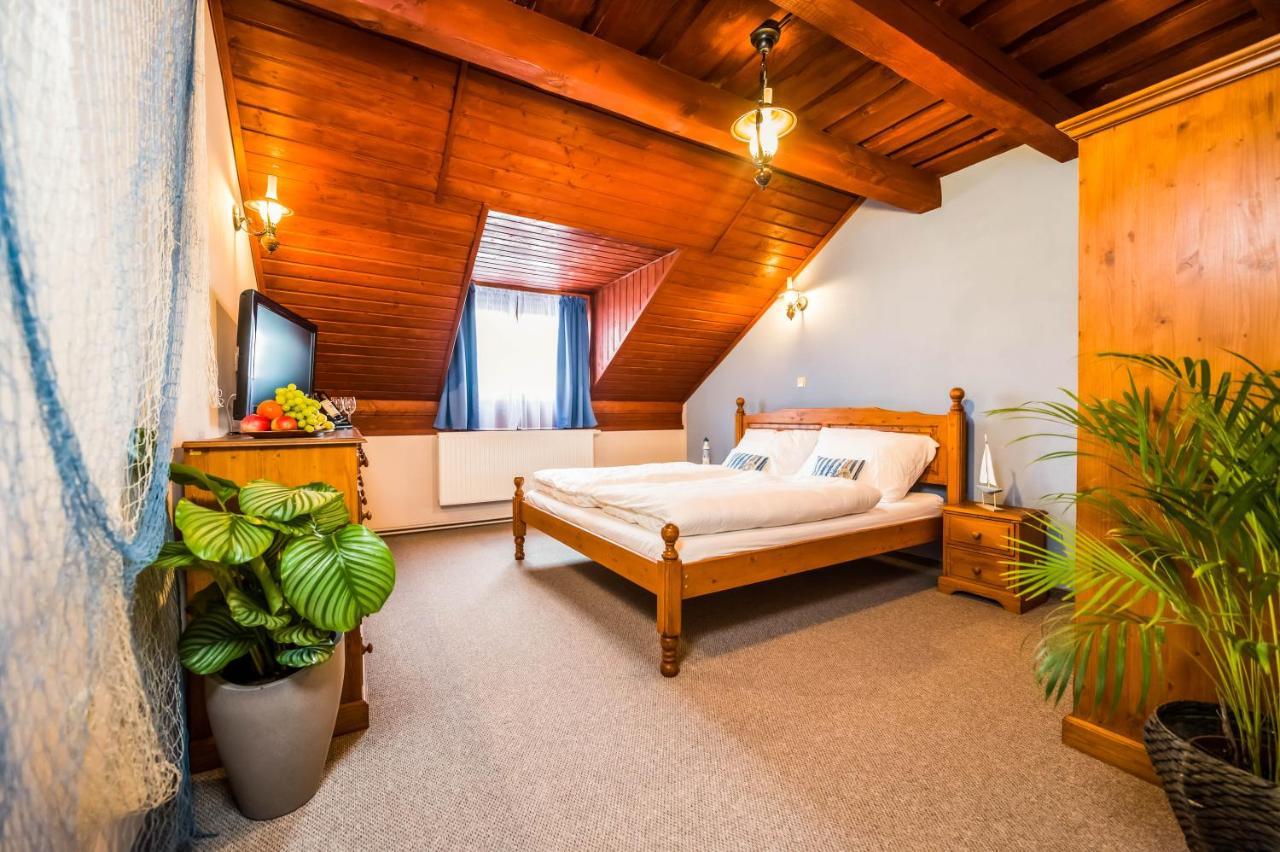 La Port Hotel Znojmo Kültér fotó